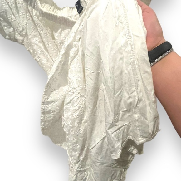 NEW | WINDSOR | Off The Shoulder Eyelet Skater Dress | Size Large - Picture 15 of 15